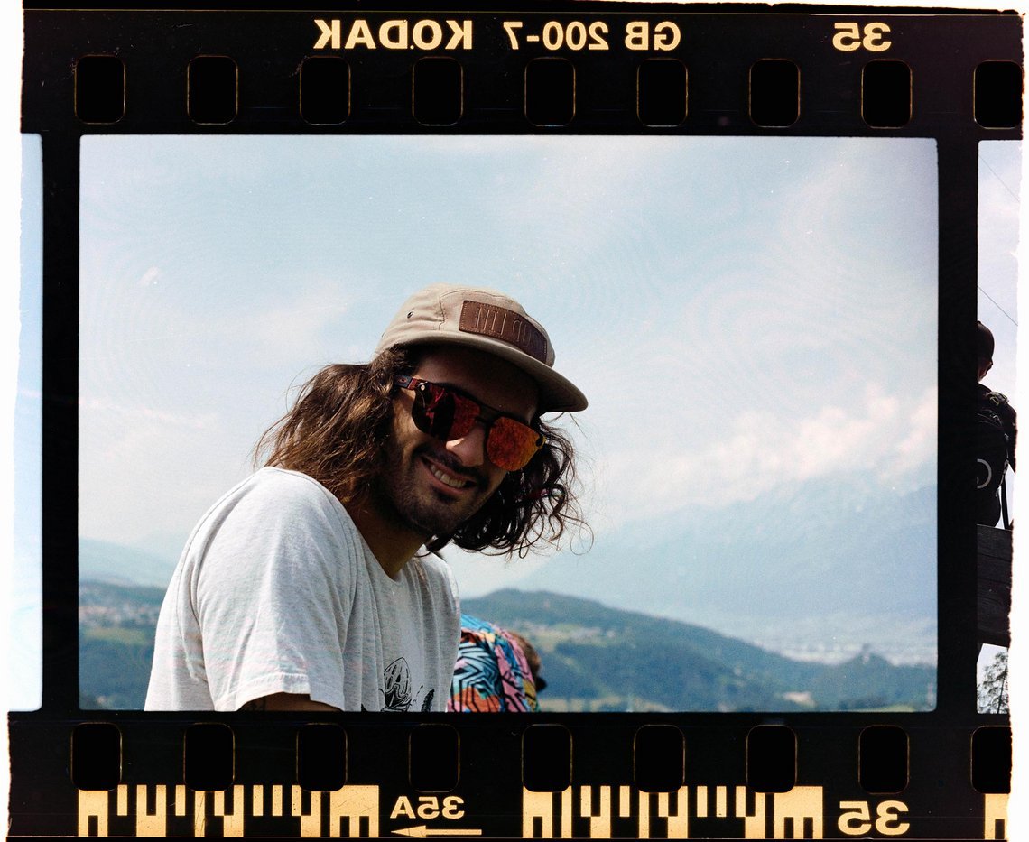 210620-Kodak-Gold-1-200-36-AE1-47