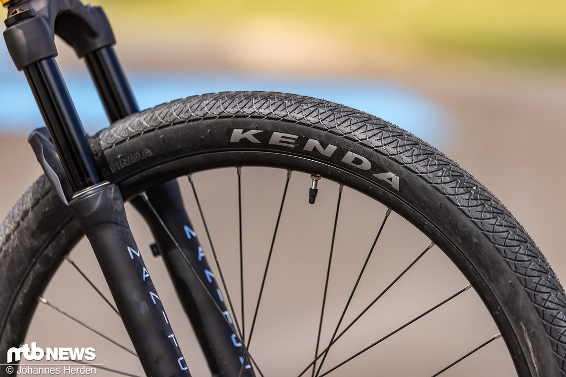 Der Kenda 3-Sixty ist ein besonders schneller Reifen für den reinen Asphalt-Einsatz.