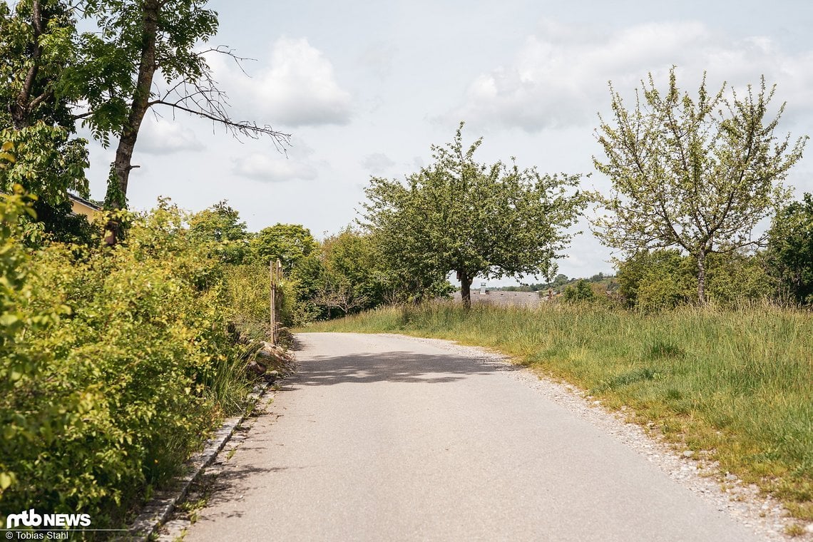 Die Steigung am Anfang von Sektion 3 fahren wir im Wiegetritt und beschleunigen von 15 auf 20 km/h