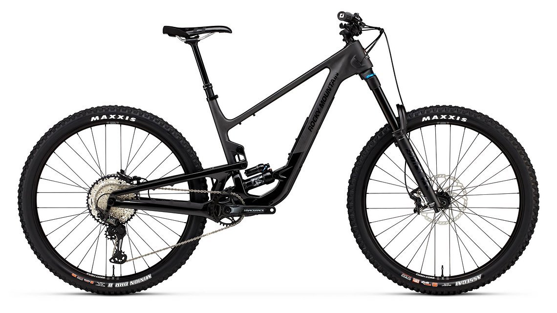 Web MY24 (B0328-BLACKCARBONBLACK)Altitude C50 C2 29 Profile(1)