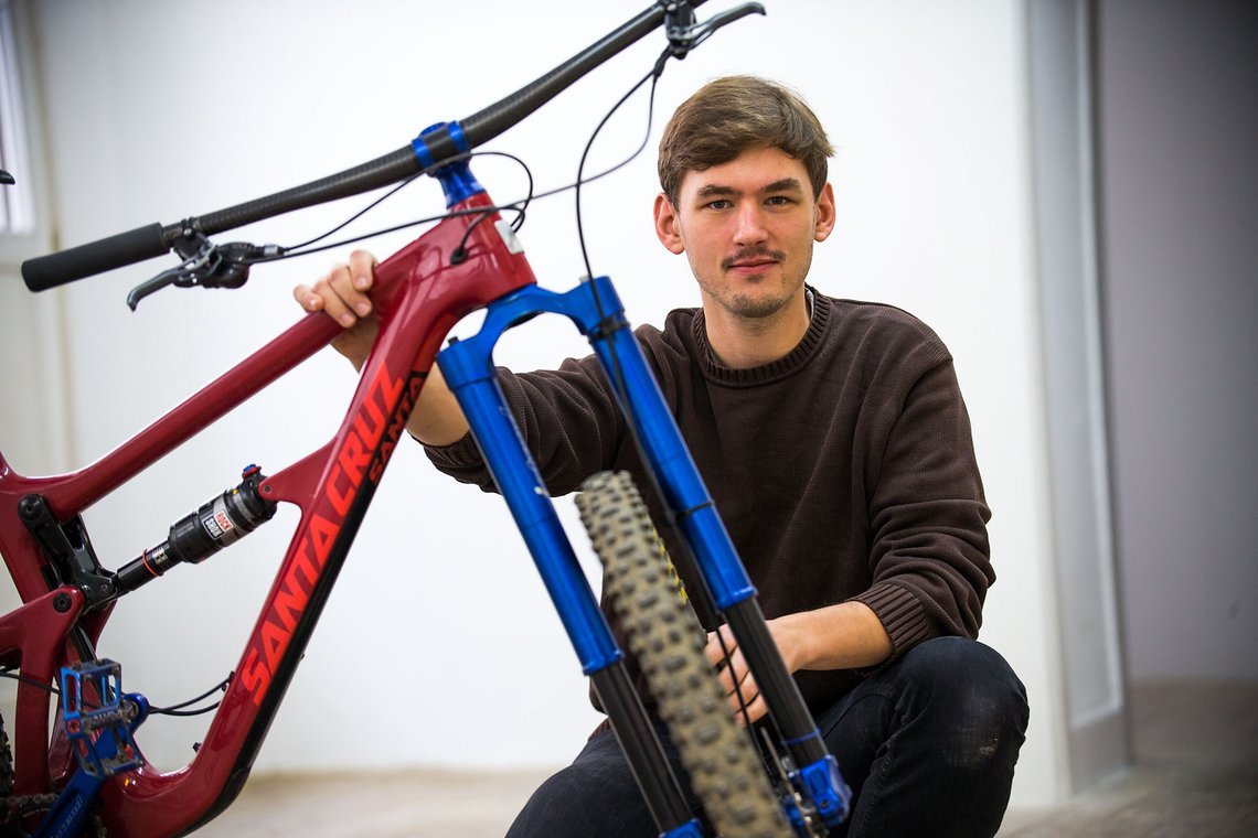 Cornelius aka Bommelmaster mit seinem Bike der Woche