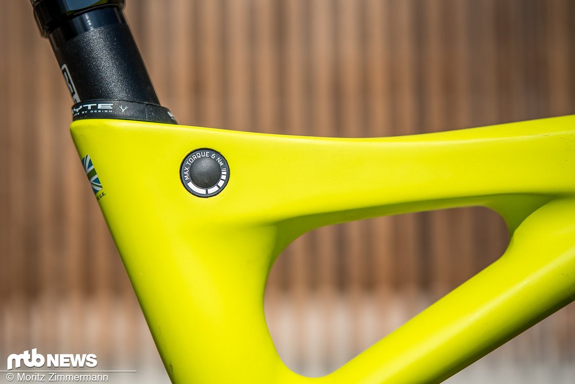 Die integrierte Sattelklemme des schnellen Enduro-Bikes sorgt für einen sauberen Look.