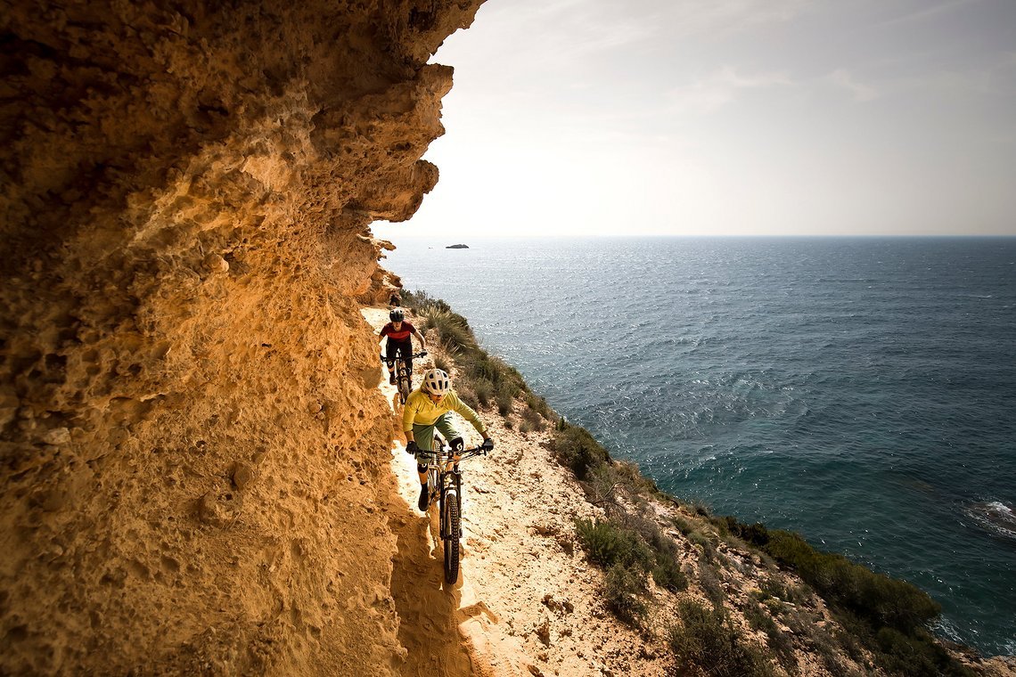 chasing-trail-ibiza-scott-sports-ActionImage-2018-bike-L11A158834