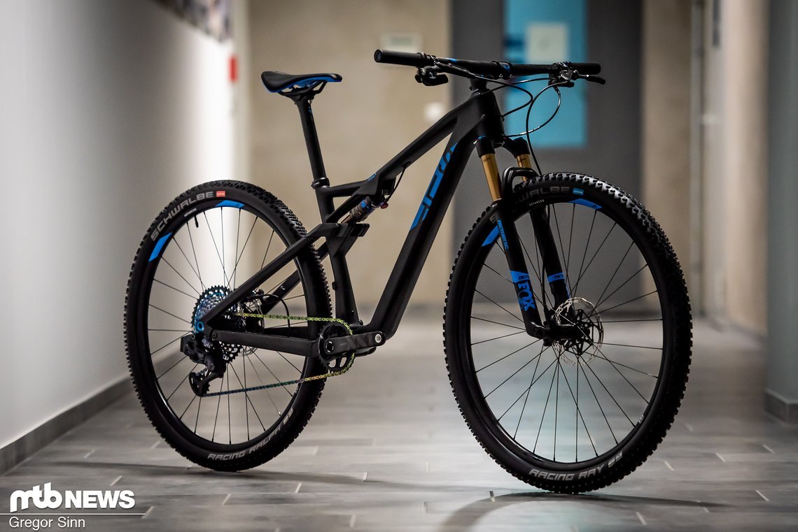 Mit SRAM XX1 Eagle-Schaltung und High-End Ausstattung sollte das Cube AMS 100 C:68 SLT bereit für die XC- und Marathon-Strecken dieser Welt sein.