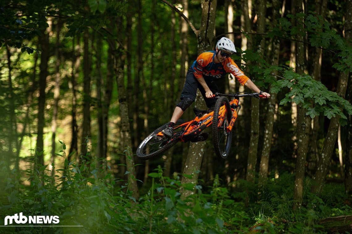 ... wie auf verspielten Jumptrails