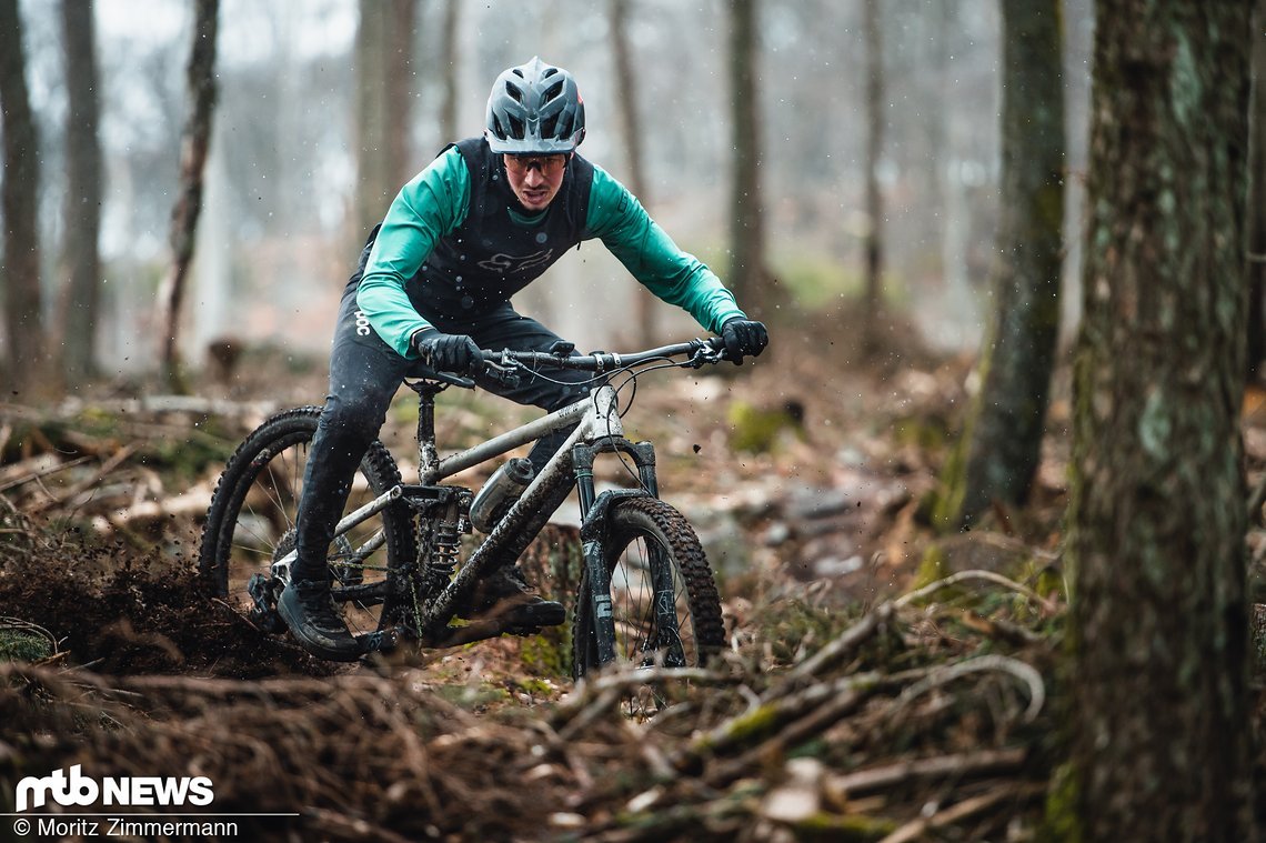 Das Kavenz VHP16 ist ebenfalls ein extrem spannendes Bike aus Deutschland, das auf ruppigen Trails die Nase vorn hat