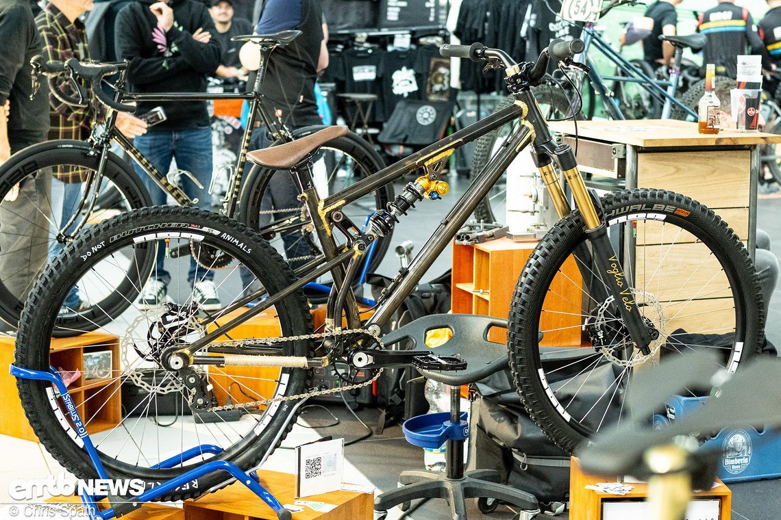Das sieht nach Spaß aus – 135 mm Singlespeed-Spaß.