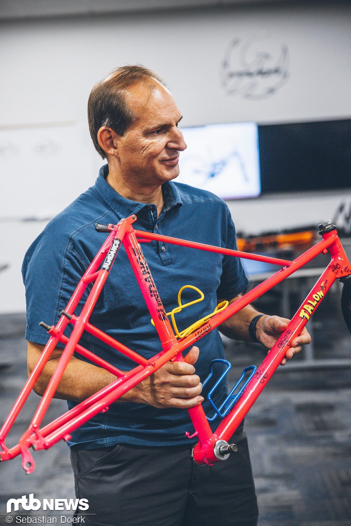 Es waren die 80er! Chris und das erste von ihm designte Bike ...