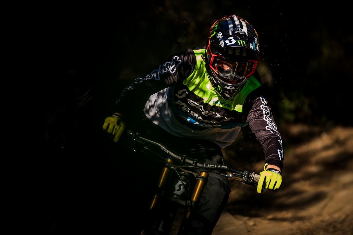 scott-sports-scott-dh-factory-bike-actionimage-2019-brendan-fairclough-DSC007412