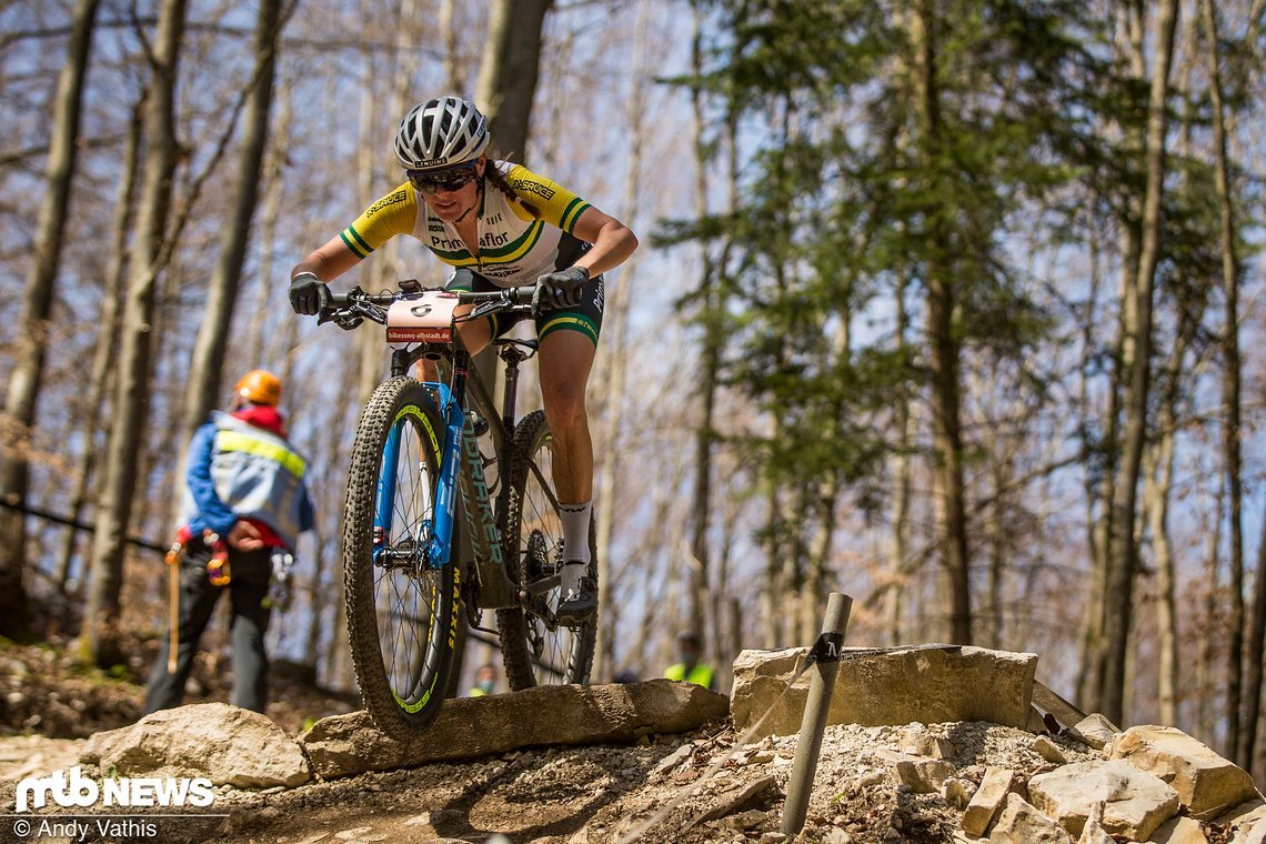 Rebecca McConnell verlor gegen Ende des Rennen an Boden