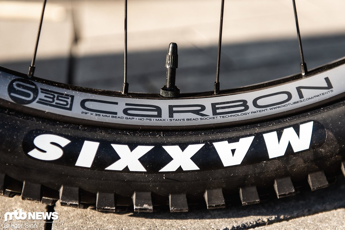 Unser Test-Bike wurde mit dem optionalen Ibis-Carbon-Laufrad-Upgrade versehen.