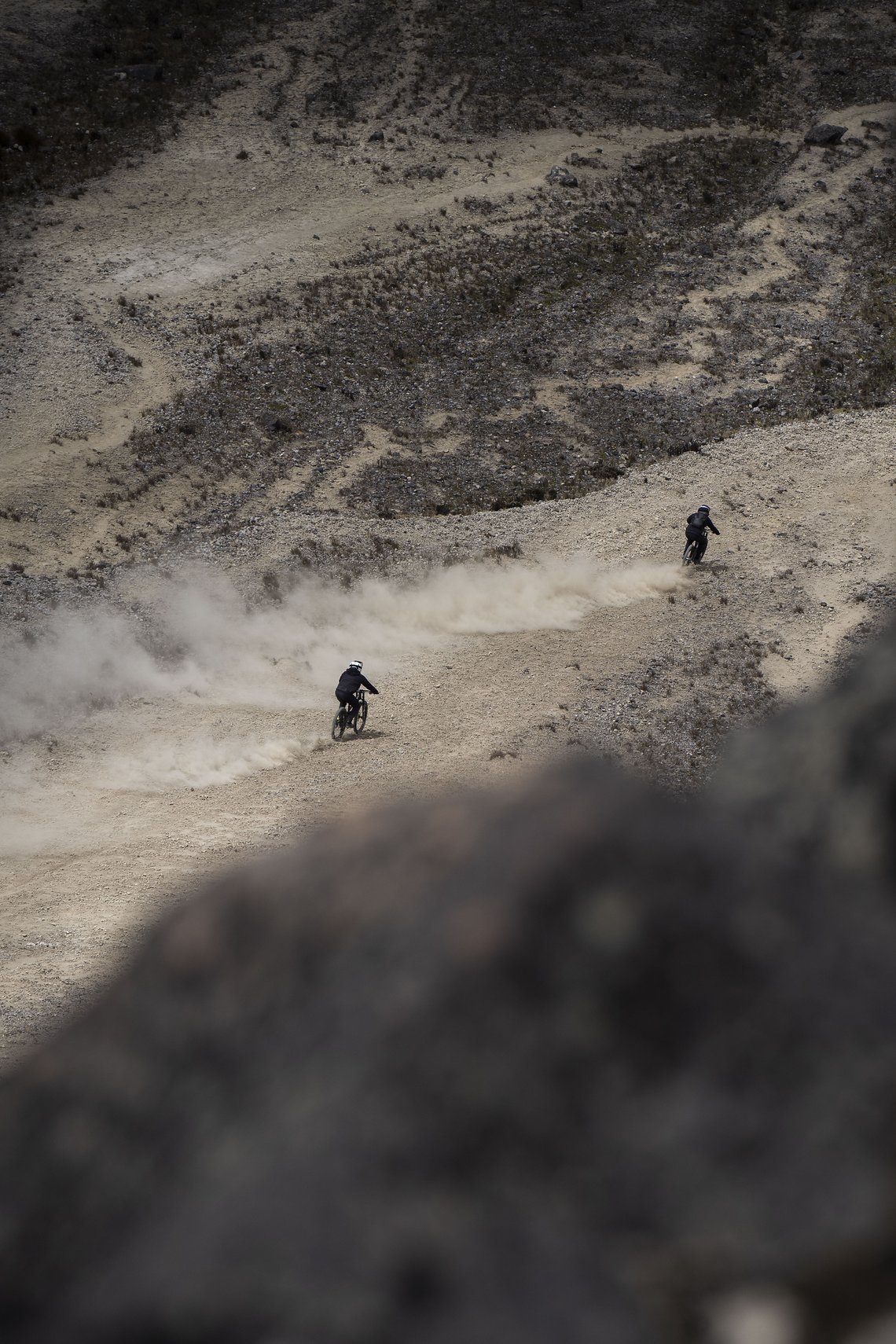 Surfing Trails in Ecuador – Nico Vink & William Roberts