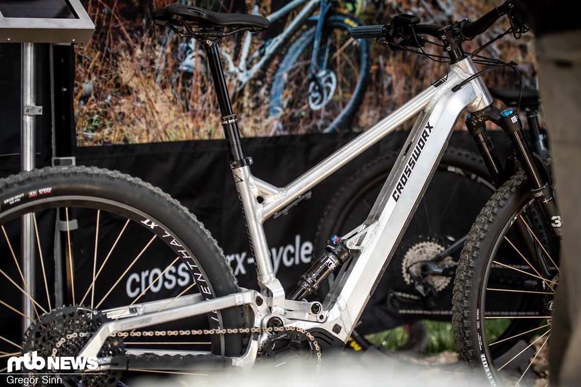 Bei Crossworx gab es ein neues Rad zu bestaunen, das nicht nur auf Muskelkraft zu setzen scheint …
