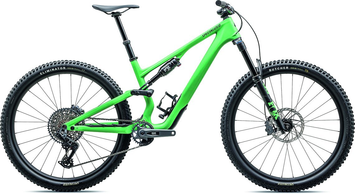 Das Expert-Modell für 7.500 € kommt unter anderem in diesem knalligen „Satin Electric Green“.