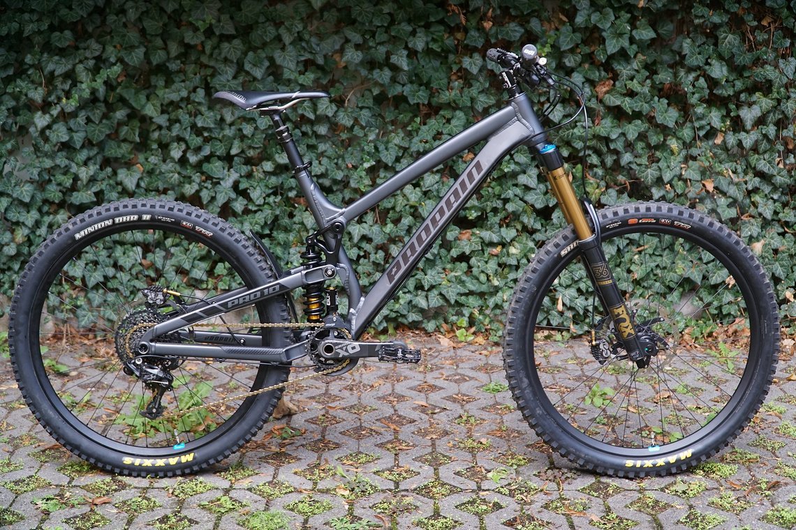 Das Propain Spindrift von IBC-User Downhillsocke