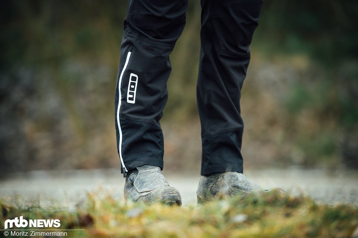 lange-hose-ion-7761