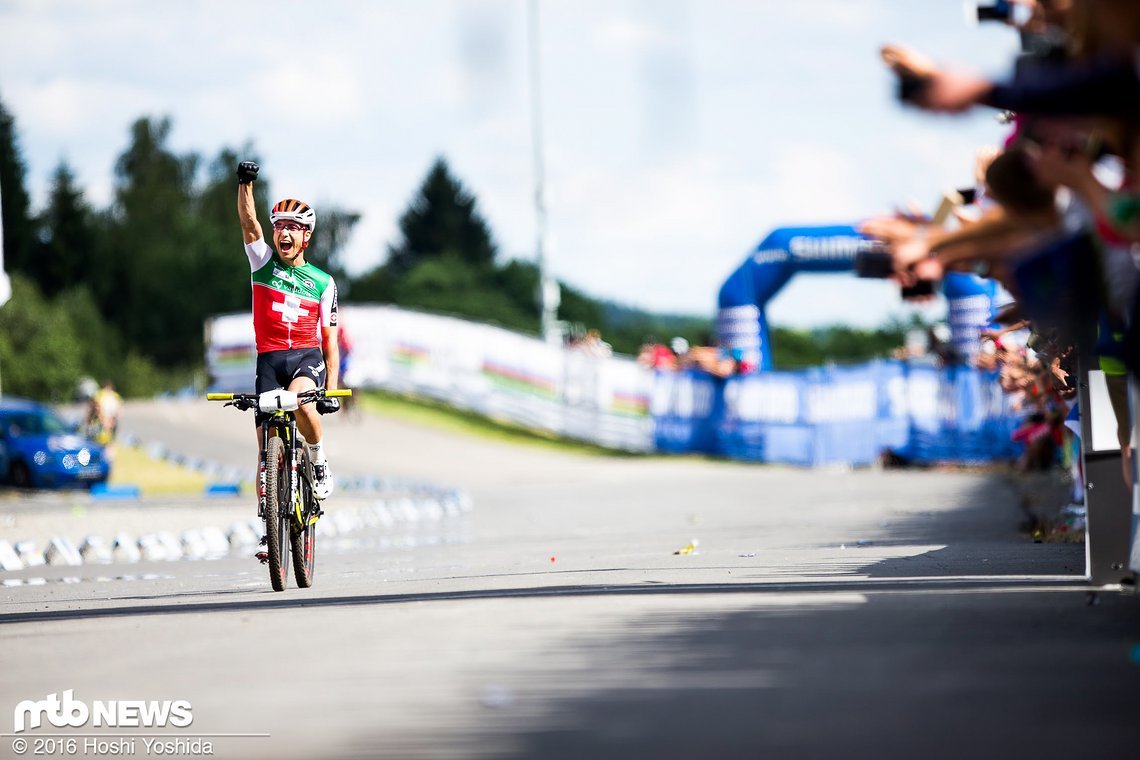 WM-Titel Nummer 5! Glückwunsch, Nino Schurter!