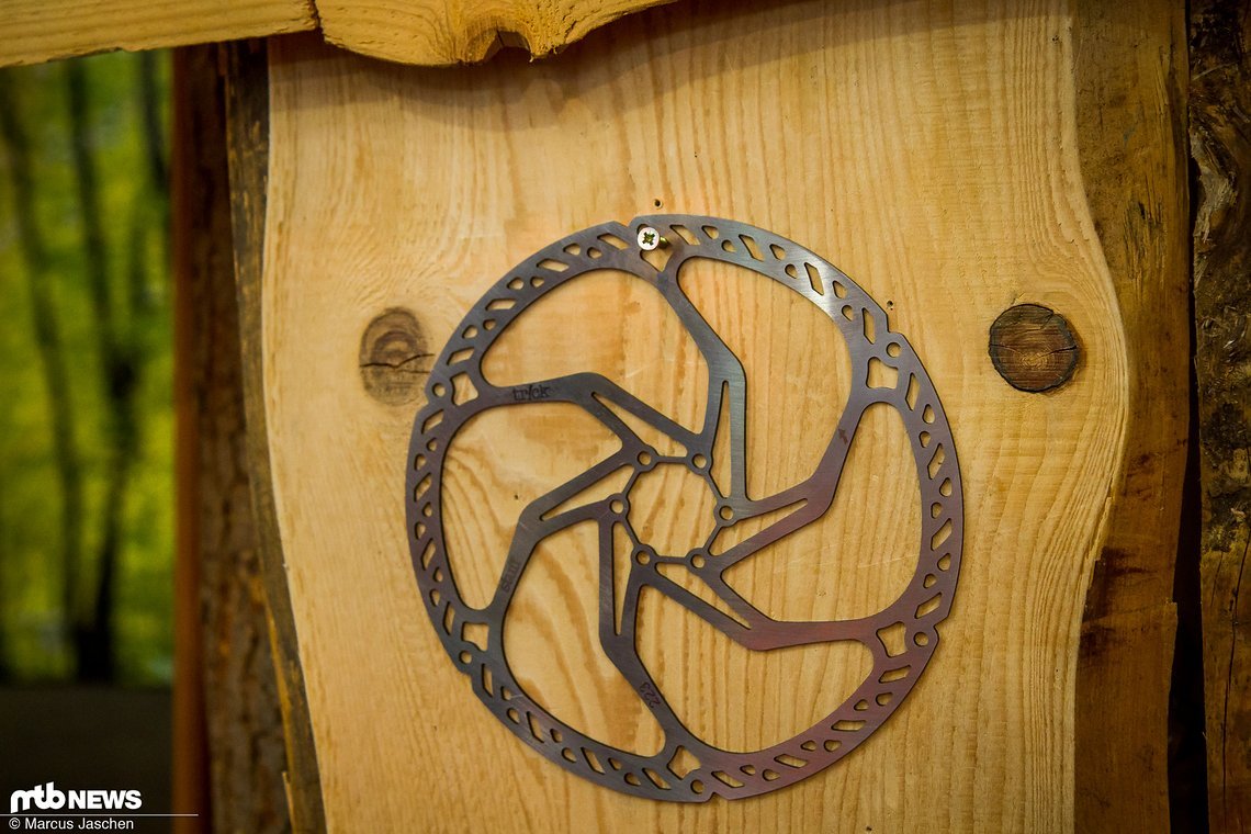 223 mm Bremsscheibe, die zusammen mit dem Polygon UR World Cup Team entstanden ist