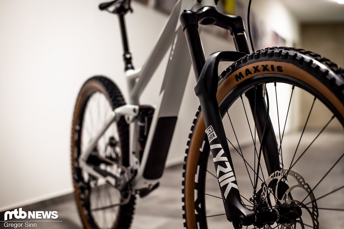 Cube verbaut neuerdings vermehrt RockShox-Fahrwerke an einigen Modellen.