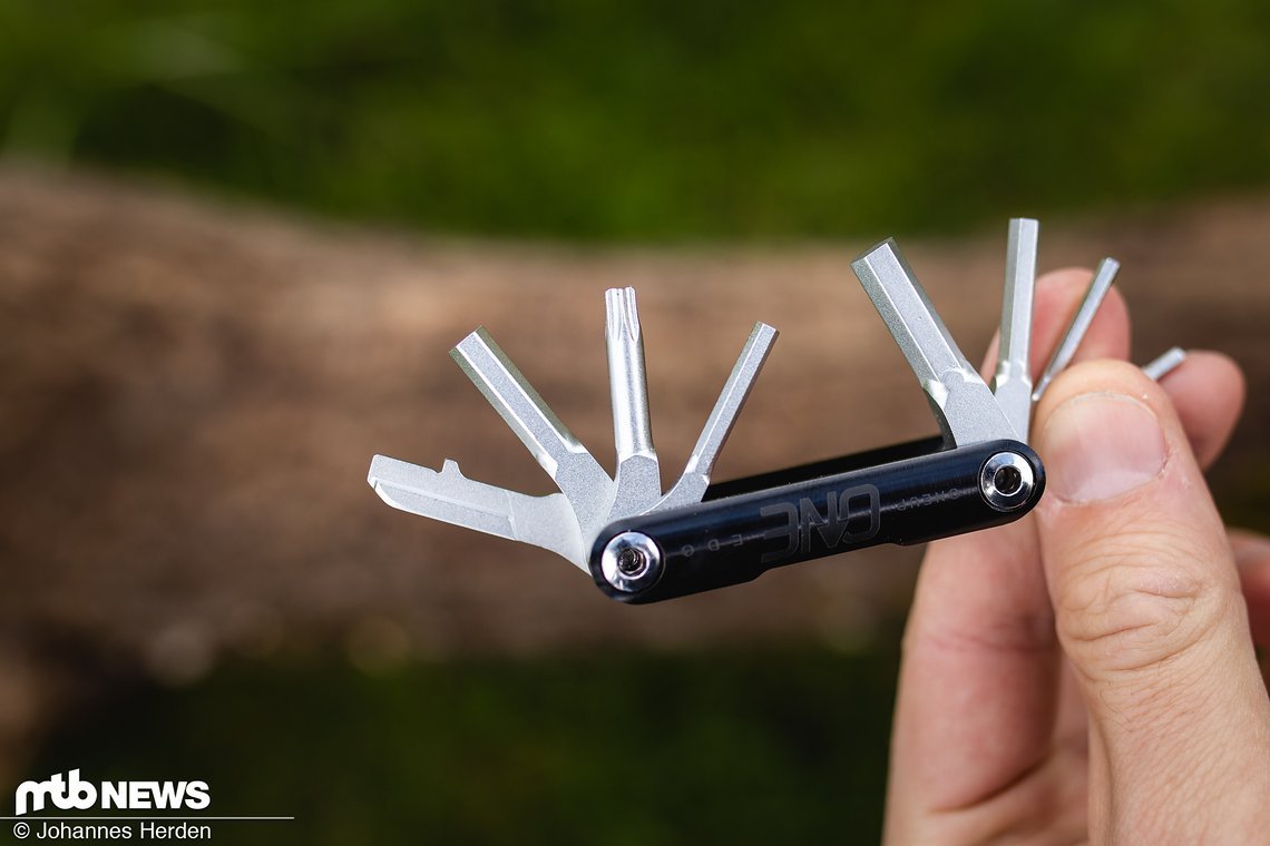 OneUp EDC V2 Tool Test-5