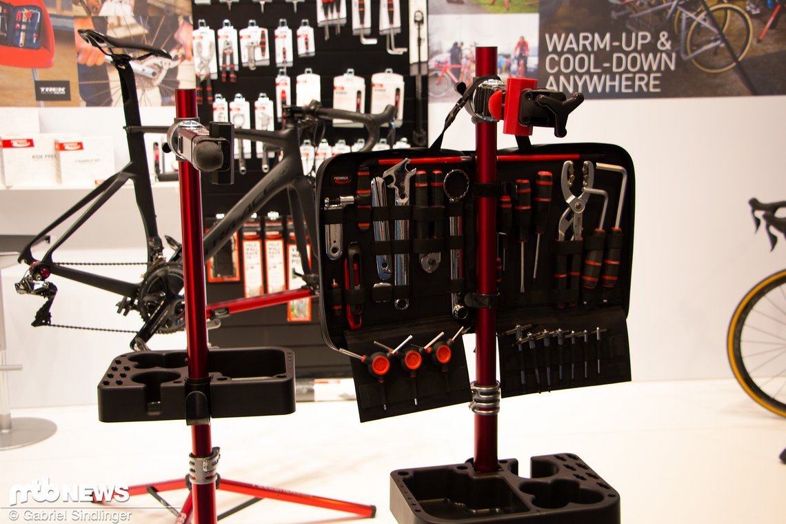 Pfiffige Werkzeugtoollösungen am Stand von Feedback Sports