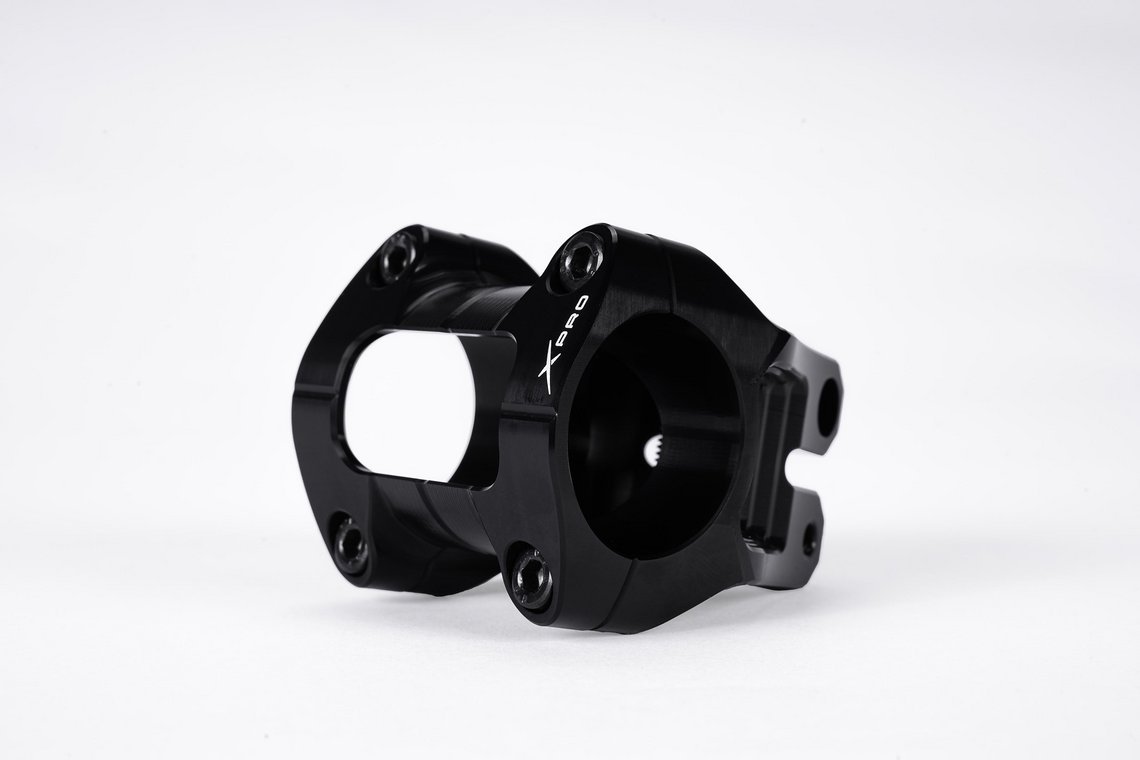 XPRO RUCKUS Stem 8