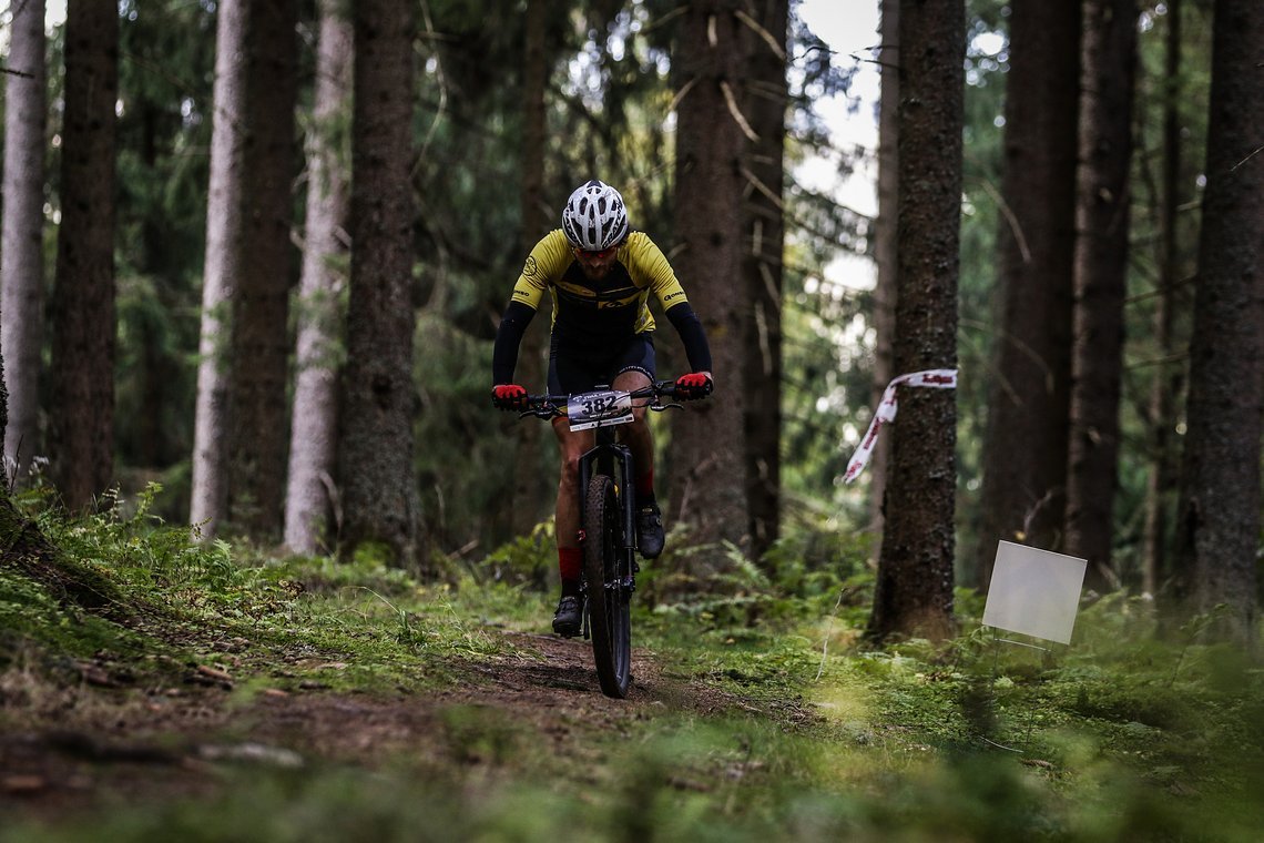 Man bewegt sich einen Großteil der Strecke auf Trails. Bergauf sowie bergab!