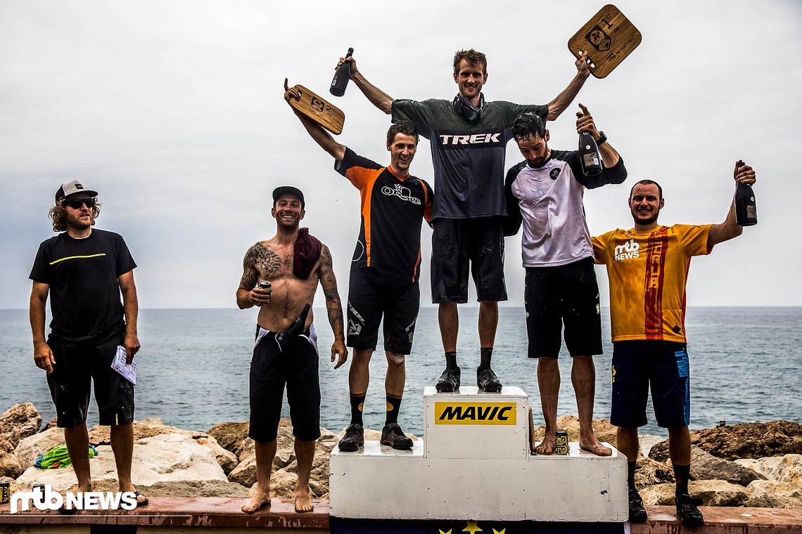 Am Ende schafft es das Specialized Enduro auf Platz 5 in der Hobby-Klasse der Trans-Provence!