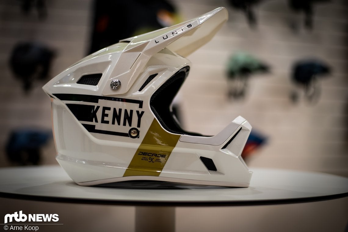 Der Kenny Decade Fullface-Helm