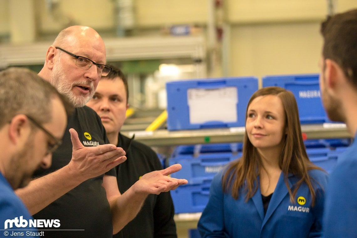 Robert Röcker ist der Meister und Produktionsleiter des Standorts