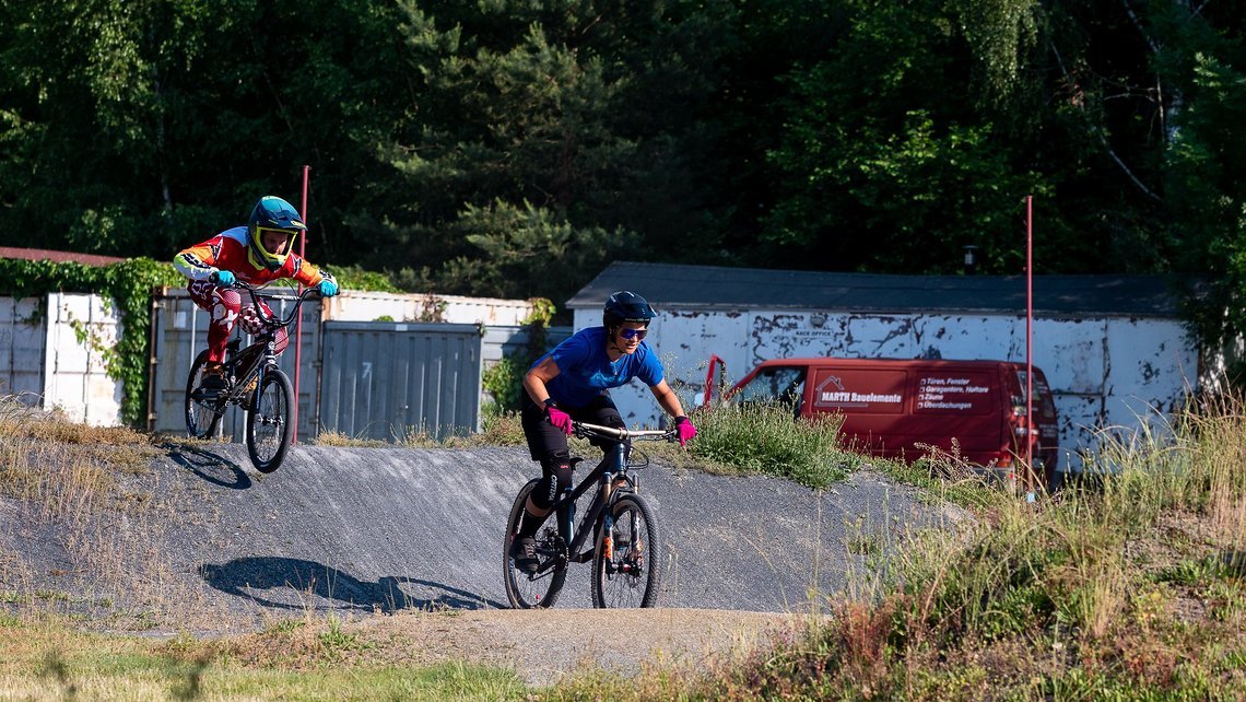 Das BMX-Training findet wöchentlich statt.