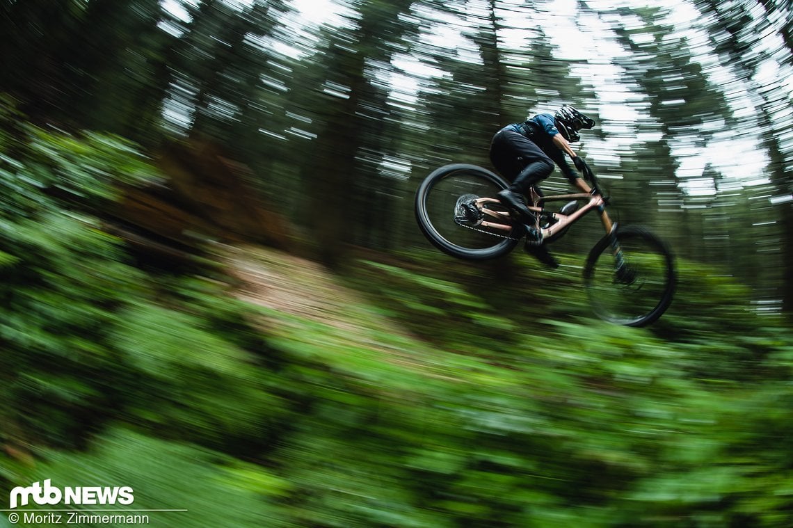 Wenn es auf dem Trail heiß hergeht, ist ein richtiger Fullface-Helm Pflicht