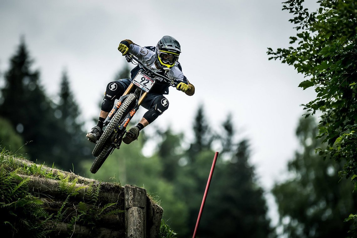 Downhill-Jasper