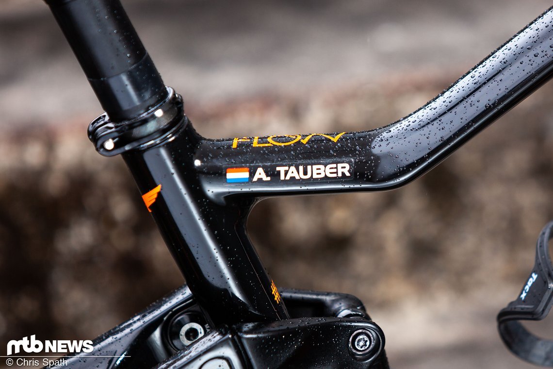 Sie wird bei der Kletterpartie auf der Schwäbischen Alb auf dem Racefully "Flow" ihres Teamsponsors American Eagle unterwegs sein