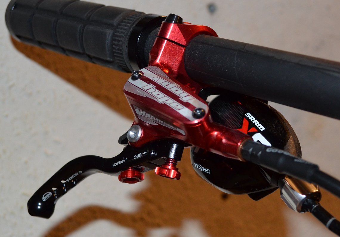Hope Tech3 rot