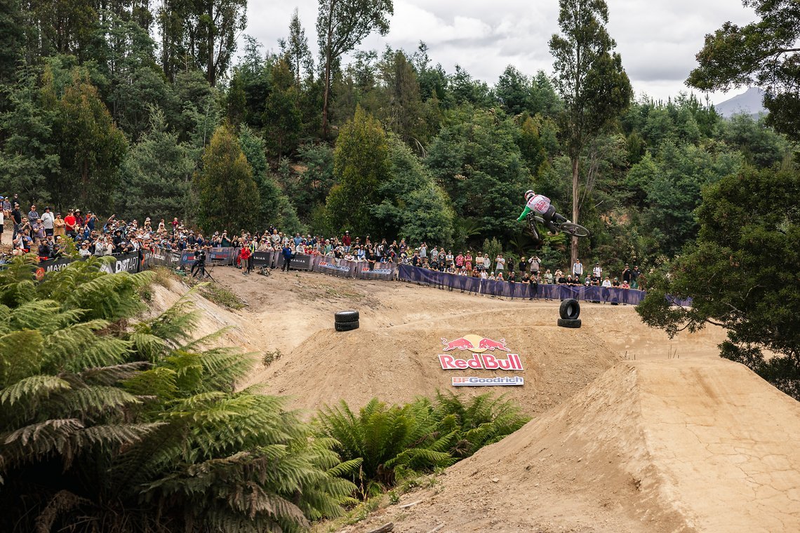 Roger Vieira hat in den letzten Jahren einige starke Ergebnisse im Downhill World Cup hingelegt.