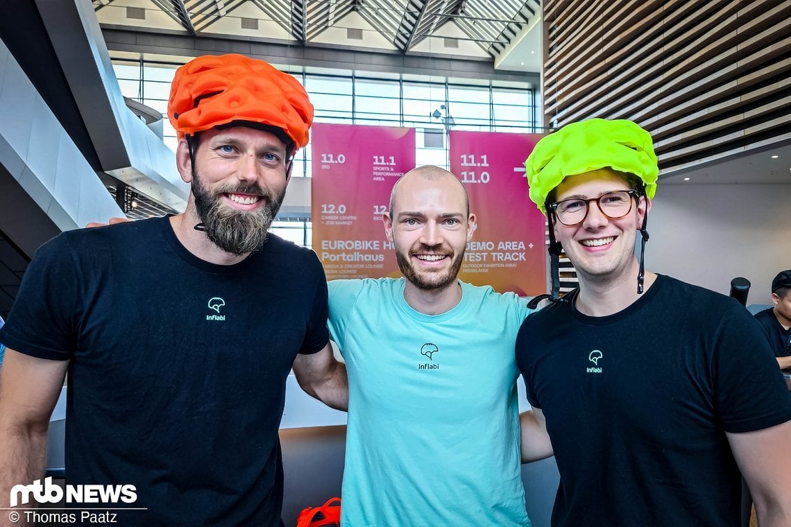 Der Inflabi Helm war wohl eine der verrücktesten Erfindungen auf der Eurobike