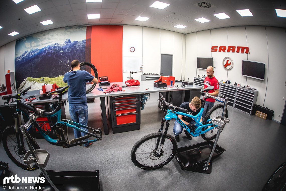SRAM Gewinnspiel Übergabe-45