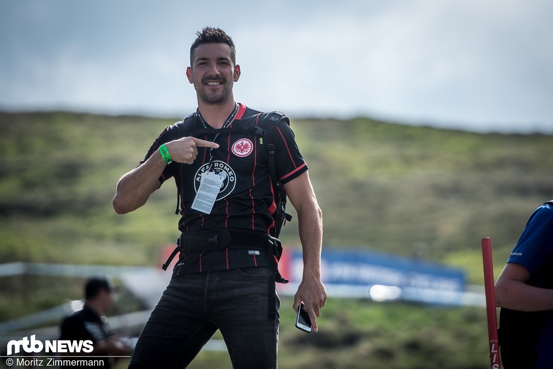 … während Andi Sieber noch immer auf Wolke 7 aufgrund des Eintracht-Pokalsiegs ist.