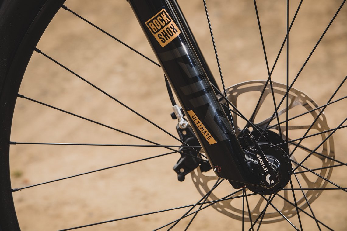 … sowie eine RockShox Pike-Federgabel sind sonst eher im Trailbereich zu Hause.