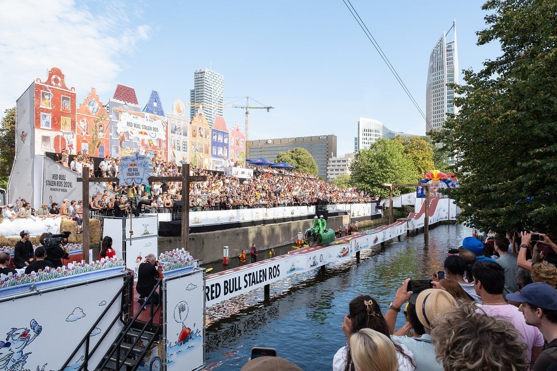 7 Jason Broderick : Red Bull Content Pool