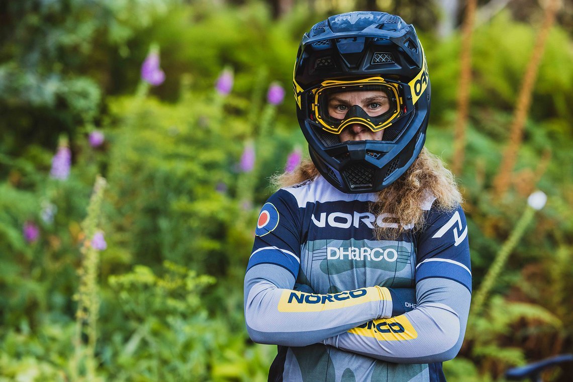 DG Hardline Tasmania Norco-98