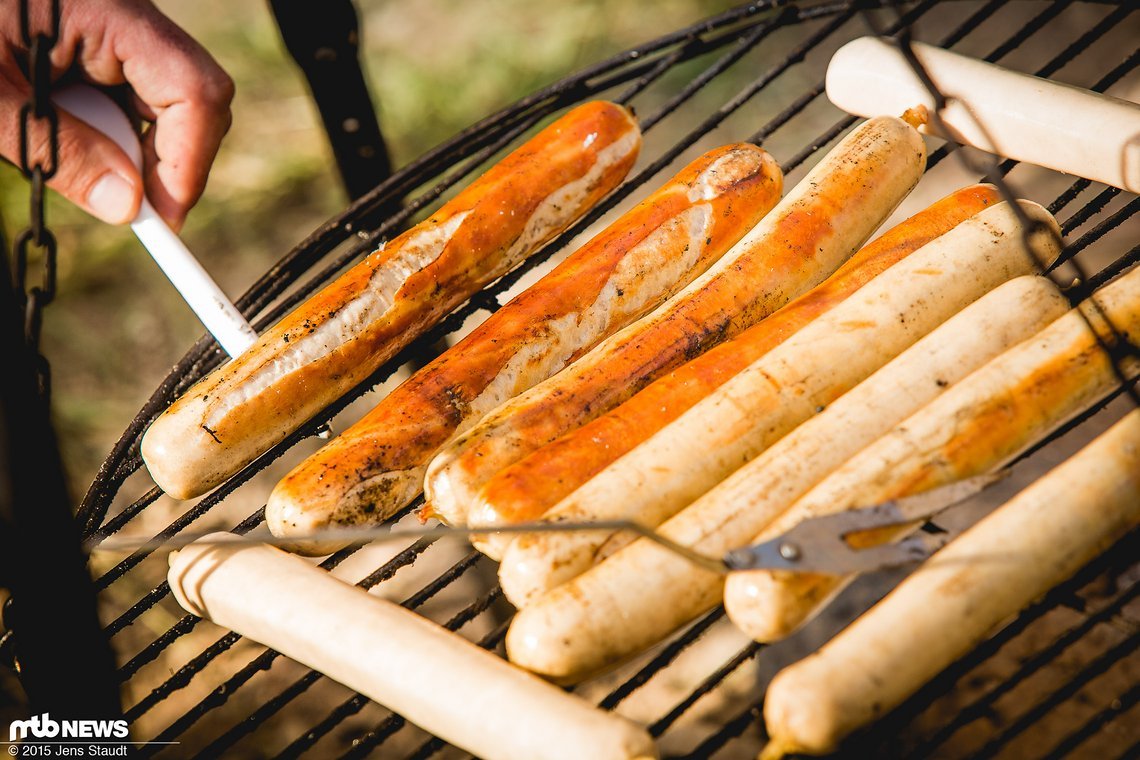 ...wer Hunger hatte, konnte sich da auch lieber ne Wurst braten.