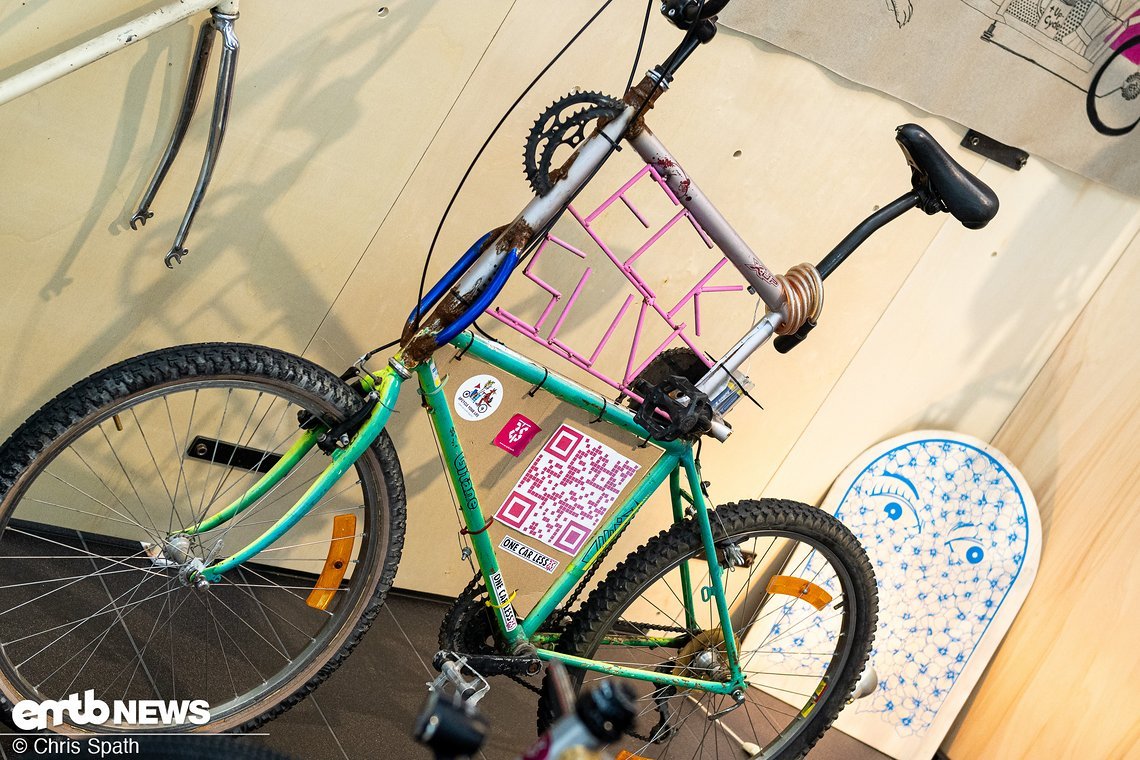 Upcycle sitzt zwar gerne weit oben mit gutem Überblick, aber lieber am Fahrrad, als im SUV.