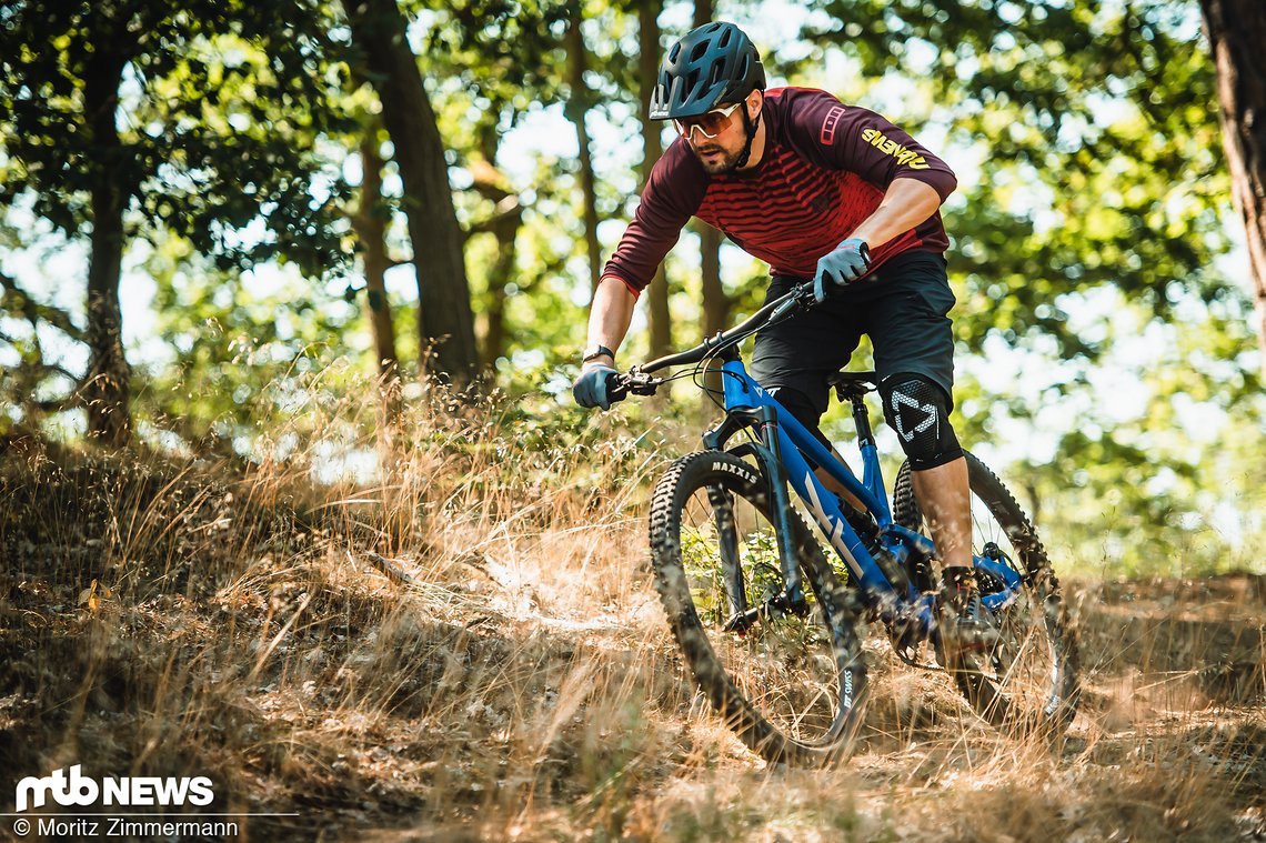 Einmal auf Tempo, lässt sich das Bike spielerisch und sehr kontrolliert fahren.