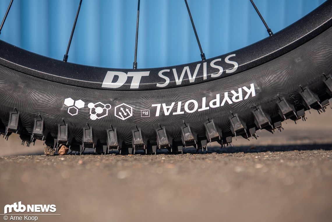 Die Continental Kryptotal-Reifen sollen den perfekten Grip bei jedweder Wetterlage bieten.