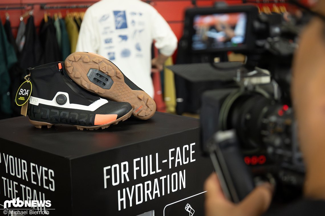 Der HydraDri ProClip 8.0 BOA stellt das Pendant für die motivierten Klickpedal-Enthusiasten