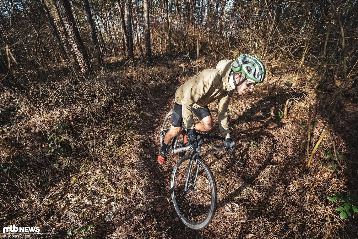 Das Bike ist agiler, als es sein langer Radstand vermuten lässt