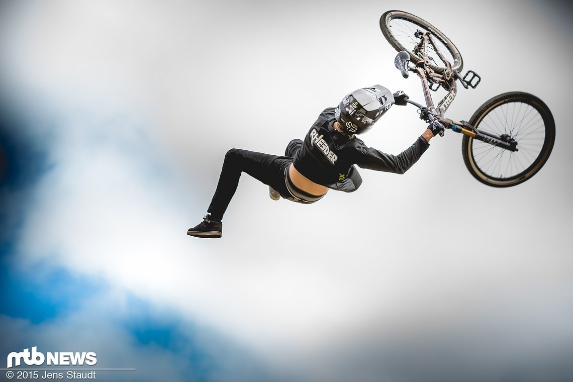 Brett Rheeder, hier mit einem Backflip Tailwhip