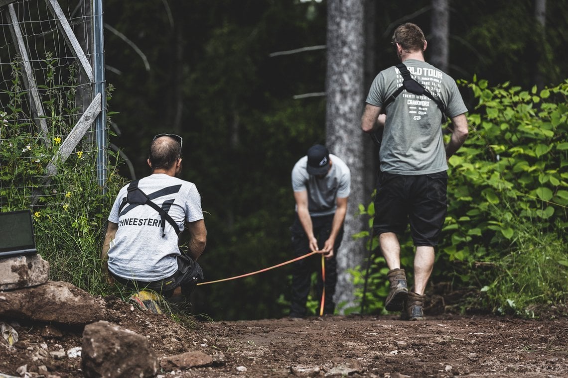 Dann müssen die Mitarbeiter tatkräftig zupacken